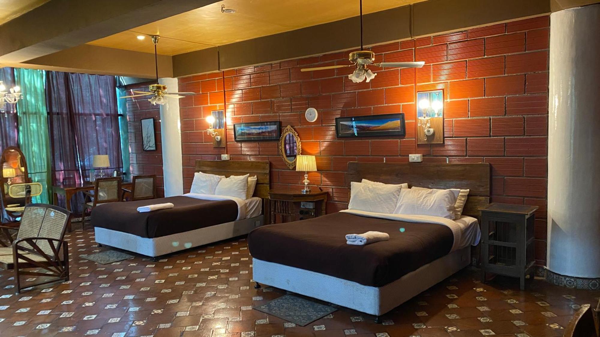 Golden Lotus Bangalore Boutique Suites Ngoại thất bức ảnh
