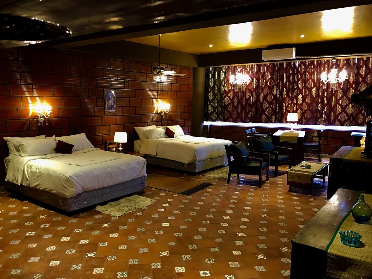 Golden Lotus Bangalore Boutique Suites Ngoại thất bức ảnh