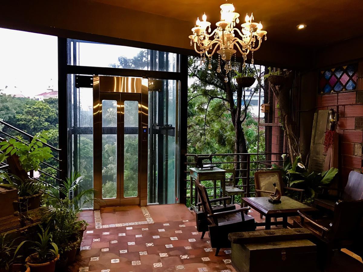 Golden Lotus Bangalore Boutique Suites Ngoại thất bức ảnh