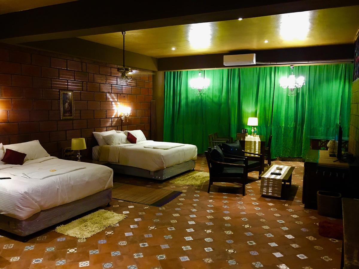 Golden Lotus Bangalore Boutique Suites Ngoại thất bức ảnh